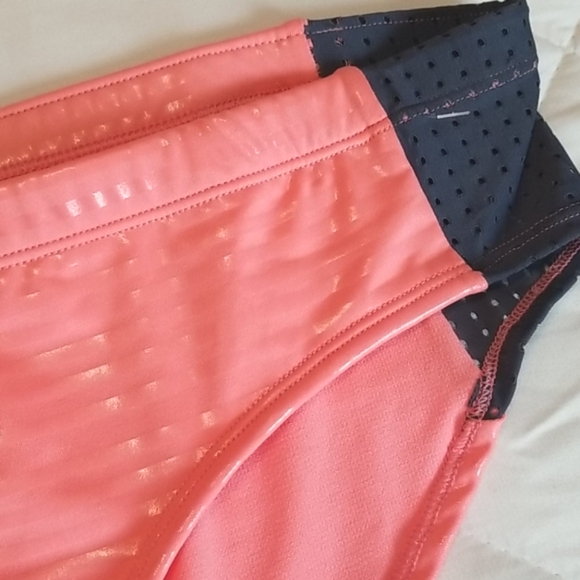 New Nike Perforated Stripe Bikini Bottom - Picture 5 of 10